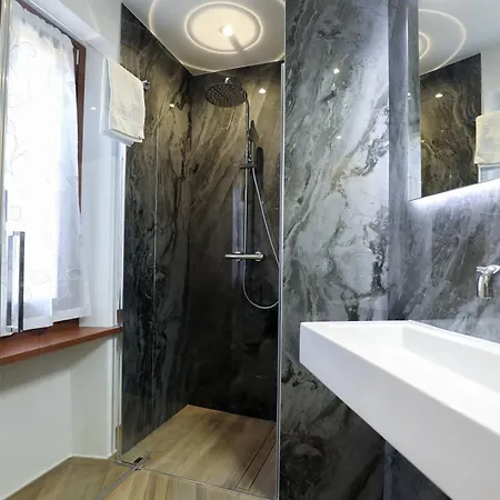 Ca Stella Antares A Centro * La Morra